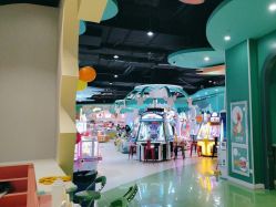 -袋鼠王蹦床公园(中信泰富万达广场嘉定新城店)