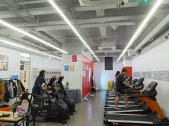 -乐刻健身(利邻荟合川店)