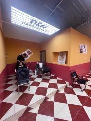 点击看大图 -Devilhands Barbershop男士理容店