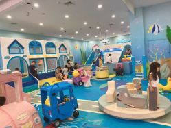 -孩子王童乐园(余姚万达店)