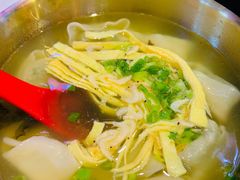 馄饨-秦炉烤肉(财富中心店)