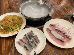 -正能量脆肉鲩火锅