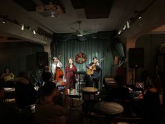 -Tango by Ala House