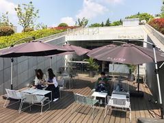 门面-UNI UNI(环亚凯瑟琳店)