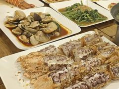 -两兄弟Song Pee Nong(2号店)