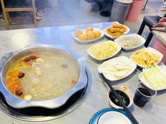 -光头药膳鸡(莱茵小镇店)