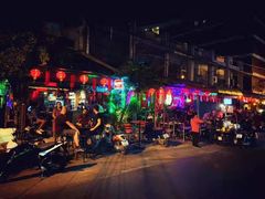 -周日夜市