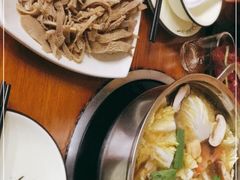 -牛小隆牛肉面馆(四牌楼店)