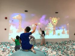 -MINI MARS KIDS CLUB亲子家庭中心(长宁天山店)