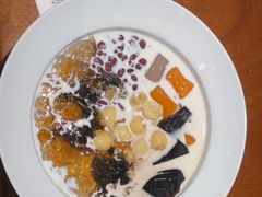-RUXU入续鸳鸯糖水铺(星寰店)