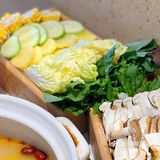 吃野生菌的季节来啦|新鲜野生菌锅太滋补啦