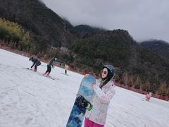 -大别山南武当滑雪场