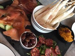 -Pizza Express(机场T1店)