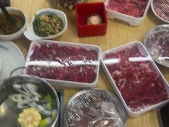 -杨老板·海鲜集市火锅·鲜切牛肉(中防万宝店)