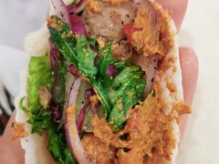 核桃甜椒酱饼-ELI FALAFEL Lebanese&Mediterranean黎巴嫩美食(富城路店)