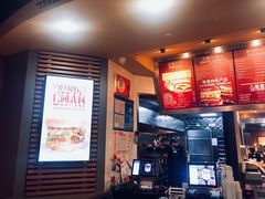 -The Habit Burger Grill 哈比特汉堡(复兴soho店)