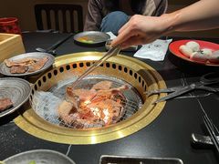 -山川小町·极番烧肉(新地假日广场店)