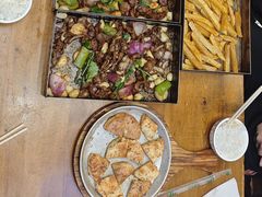 -老东镇啤酒屋海鲜加工·蒸汽海鲜·海鲜烧烤(台东店)