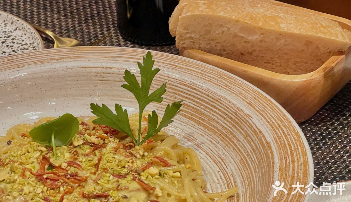 万象食家第一餐 IL FARO 灯塔意大利餐吧