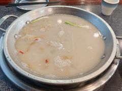 -老来福·非遗酸汤兔(凯旋路店)