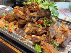 -香山湖家家宴(中山陵店)
