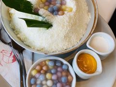 咸蛋黄冰-Cheevit Cheeva(Sirimangkalajarn)