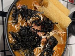 -肥汁米蘭香港米线(长宁来福士店)