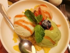 -斯普汇生蚝牛排馆(中骏世界城店)