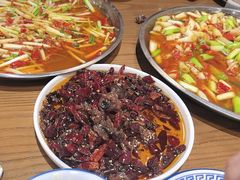 -邱金小炒·30 年盐帮江湖菜(自贡店)