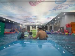 -龙格亲子游泳·水育早教运动中心(龙湾天街店)