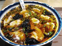 手工酸汤水饺-陕味食族油泼面(工商大学店)