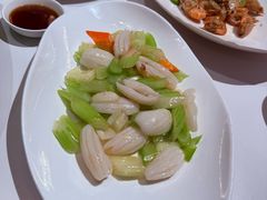 -荟廷·晶萃(陆家嘴尚悦湾店)