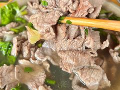 -大众跷脚牛肉馆·非遗传承单位(峨眉山店)