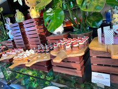 -唐拉雅秀酒店-西锦汇空中BBQ·思创餐厅