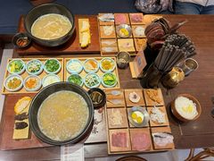 -银米·云南传统过桥米线(双廊黑金冠店)