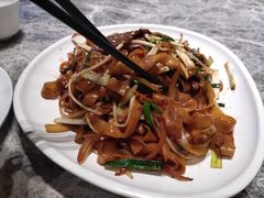 干炒牛河-悦秀·高级粤菜