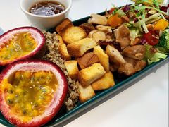 -露露家咖啡店