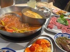 -王奋斗贵州酸汤牛肉火锅