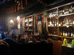 -Mx.cocktail bar