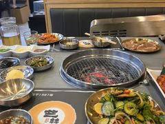 -艺林烤肉城(光明店)