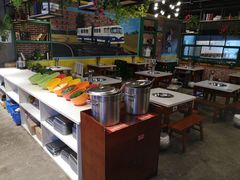-钢管厂五区小郡肝串串香(蜀都万达店)