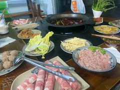 -重庆故事姊妹老火锅(财经学院店)