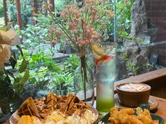 -谷咖啡·鲜花绿植花园餐厅
