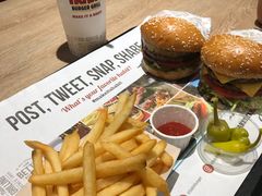-The Habit Burger Grill 哈比特汉堡(爱琴海店)