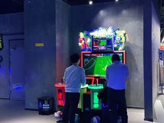 -世代星球·保龄球·镭战真人CS·团建(杨浦店)