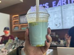 -抱抱地球咖啡馆(国家海洋博物馆店)
