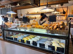 面包甜点陈列柜-仙峰天然面包(迎宾路店)