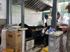 -黄阿姨锅贴大王(万航渡路店)