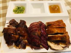 烧味拼盘-新大咀港式茶餐厅(宝山万达店)