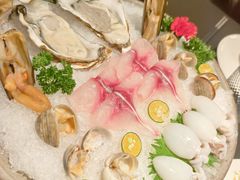 -鲜入唯煮·港式海鲜牛肉火锅(金宝街店)